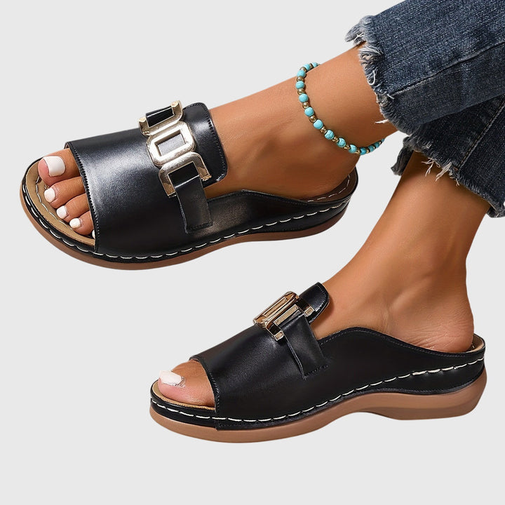 Kathryn | Comfy Buckle Sandals